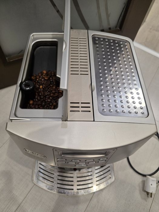 Кафеавтомат Delonghi