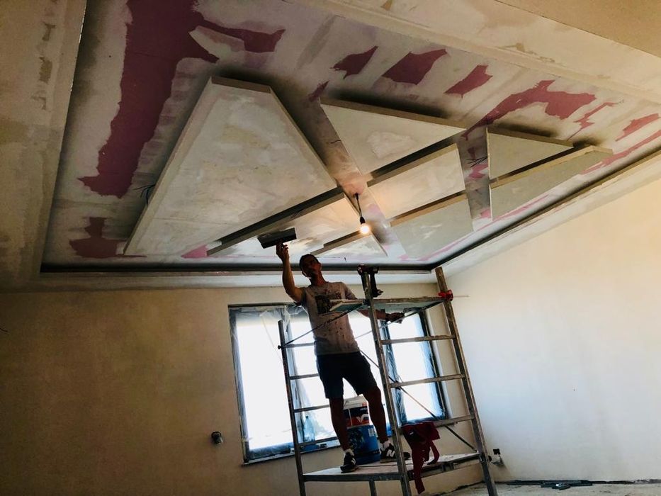 Construcții interioare și exterioare