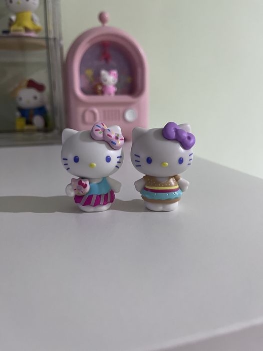 Игрушки фигурки Hello kitty