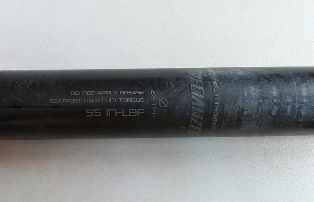 Specialized Command Post Carbon 27.2mm X 400mm колче за колело