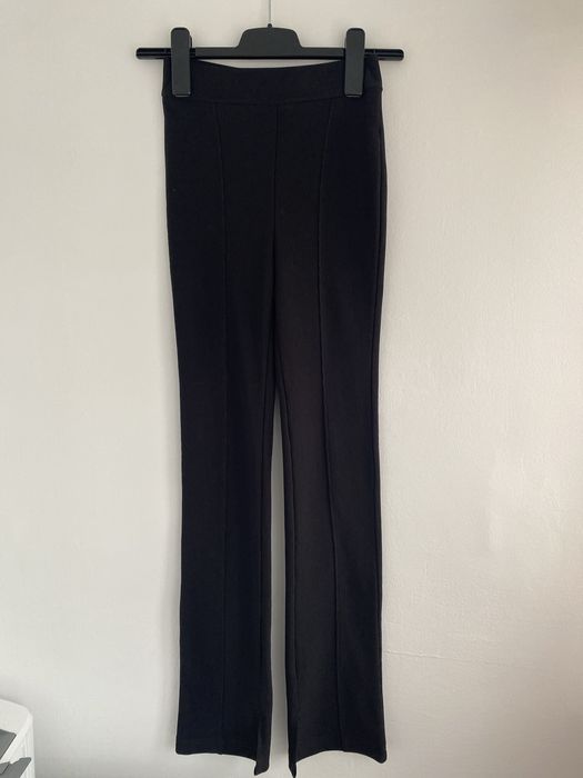 Pantaloni Bershka, marimea XS, nou.