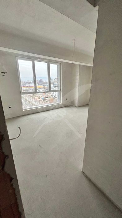 Продава се Тристаен апартамент в Пловдив, Гагарин - 126 кв.м за 1028 €/кв.м - Снимка #4