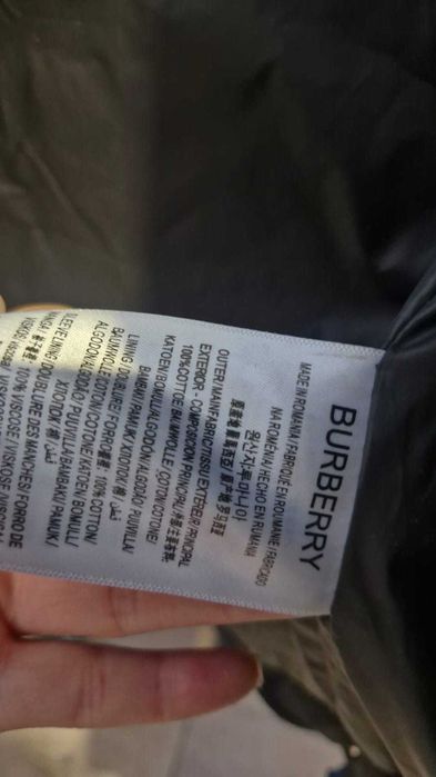Geaca Burberry barbati, noua cu eticheta,marimea S