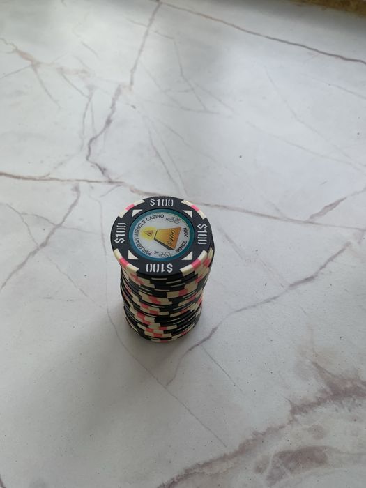 Фишки игральные продам
