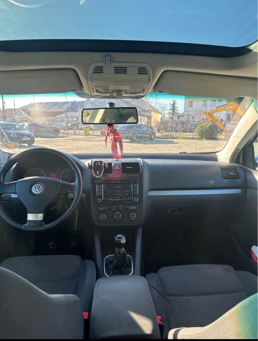 Vând sau Schimb Golf 5 2.0 TDI BMM