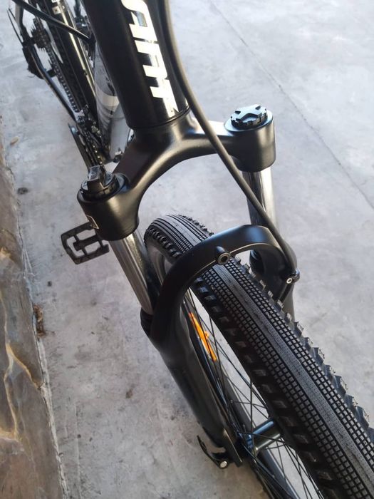 Продам велосипед Giant Atx 27,5