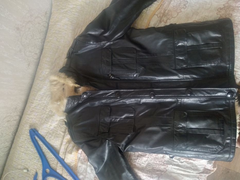 Продам 2 кож куртки