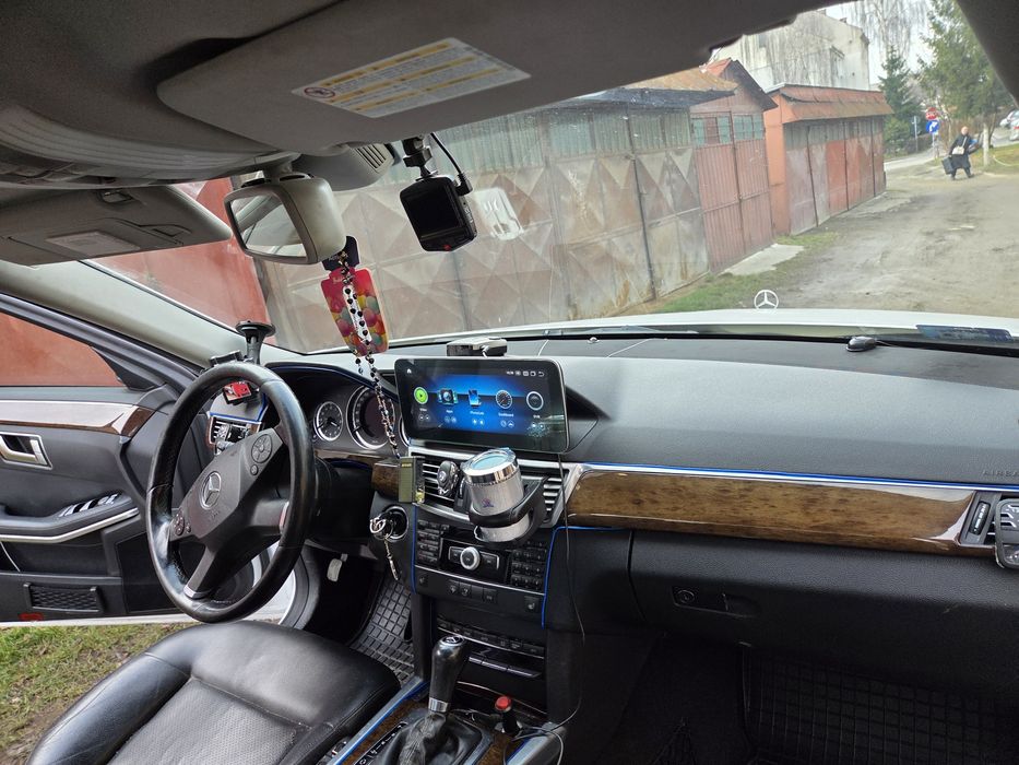 Mercedes E220 CDI 4MATIC