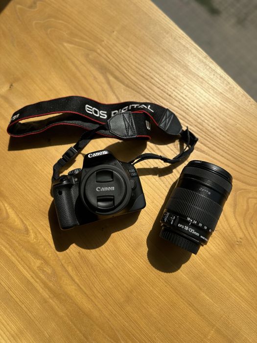 Canon EOS 550D + 18–135mm + 24mm f/2.8 STM, полный комплект