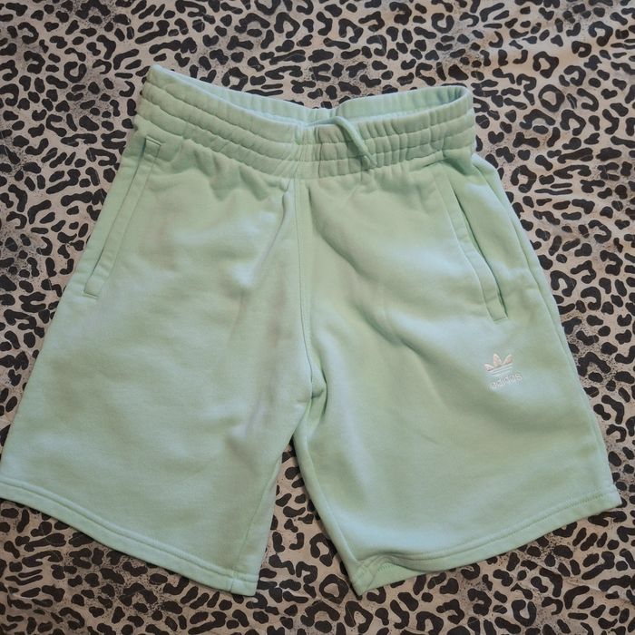 Къси панталони adidas