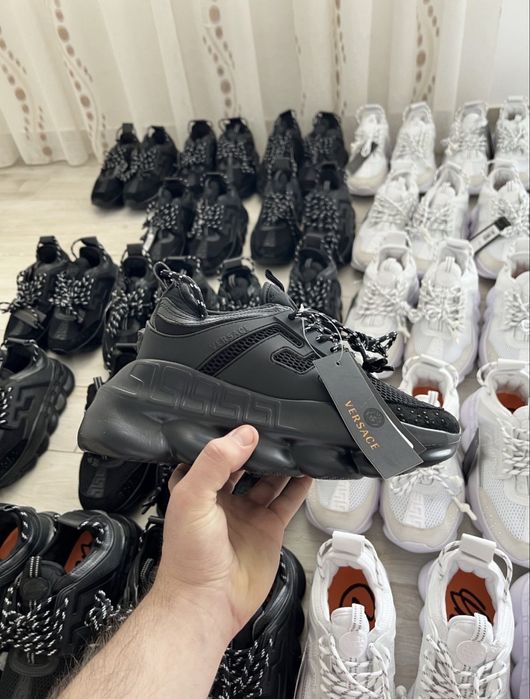 Versace Chain Reaction