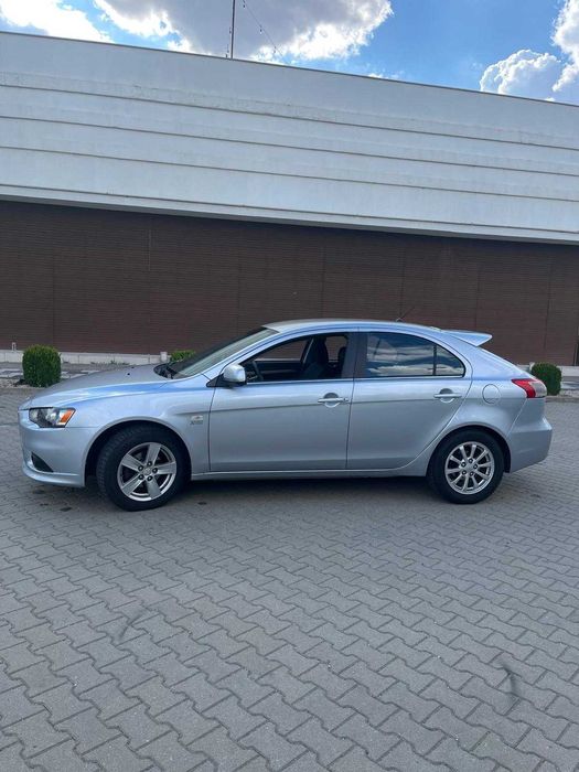 Mitsubishi Lancer 1.8 benzină, 2009, 160 mii km
