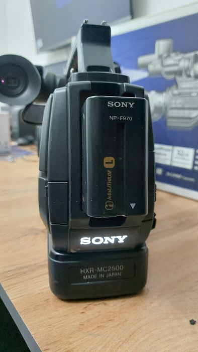 Sony 2500 sotiladi toza koropka dokument