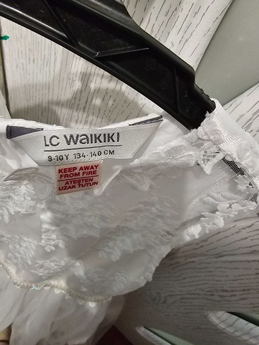 Детска бяла рокля