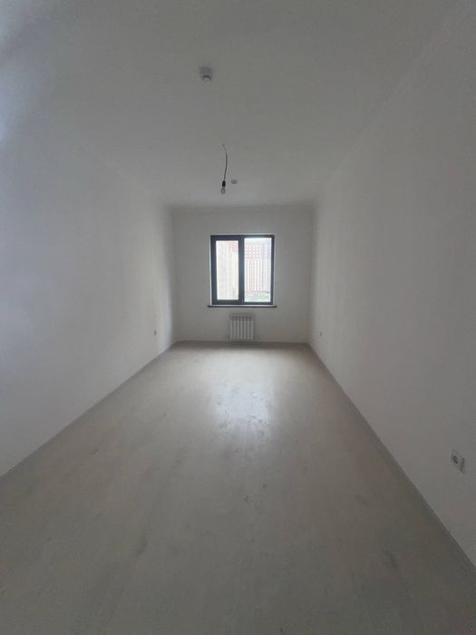 Продам квартиру Своя Урикзор  2-комнатная 6 этаж / 16-этажный 57м²