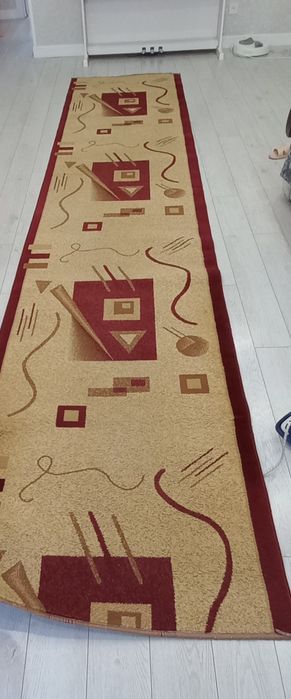 Продаю ковровые дорожки