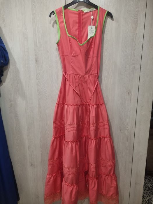 Продаются новые Турецкий платья