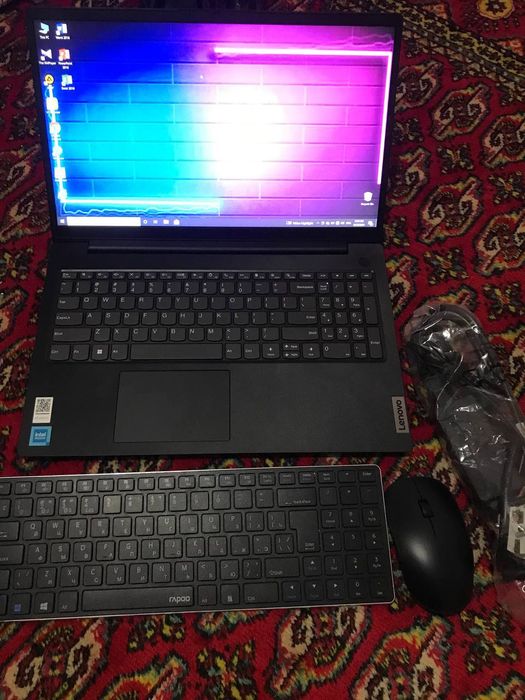 Lenovo Intel Noutbook 2 yil kafolati bilan