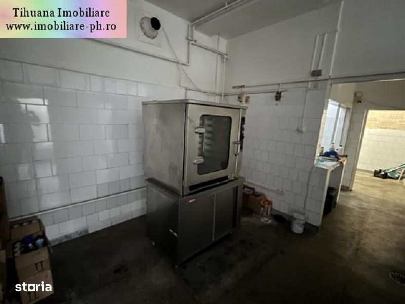 Spatiu comercial de vanzare - Sud