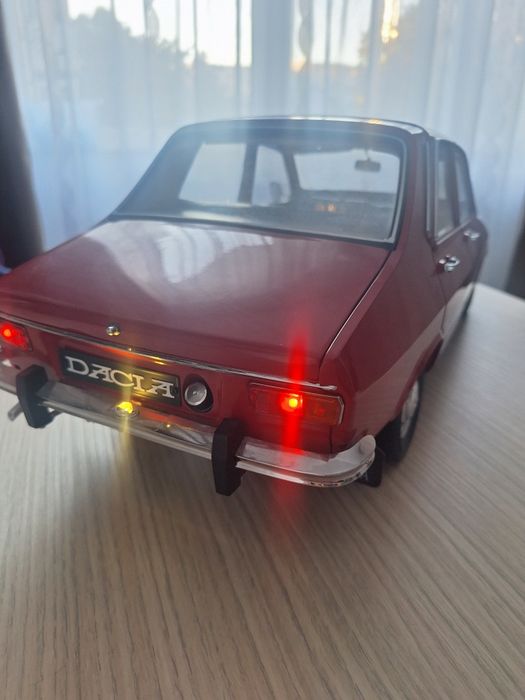 Vand macheta Dacia 1300.