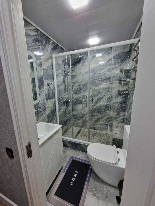 Дом метро Космонавтов