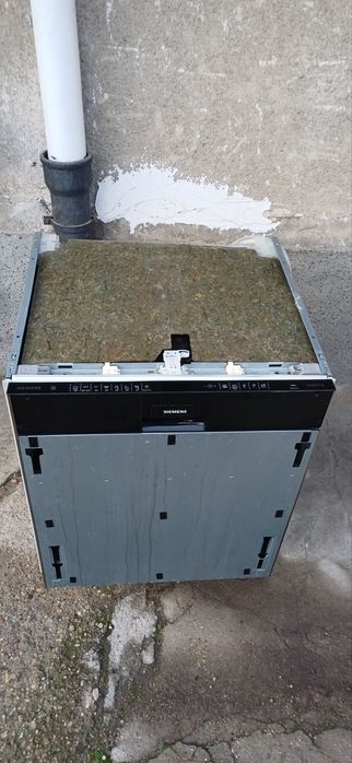 Съдомиялна Siemens за пълно вграждане