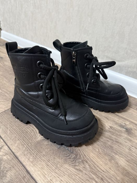 Ботинки осенние на девочку