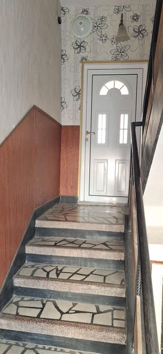 Дава се под наем Етаж от къща в Стара Загора, Аязмото - 65 кв.м за 306 € - Снимка #3