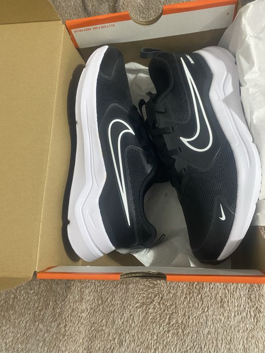 Nike noi sunt mici ptr mine