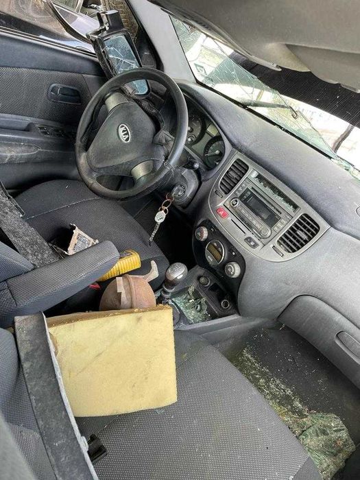 Kia Rio (Киа Рио) НА ЧАСТИ!! с. Стряма • OLX.bg