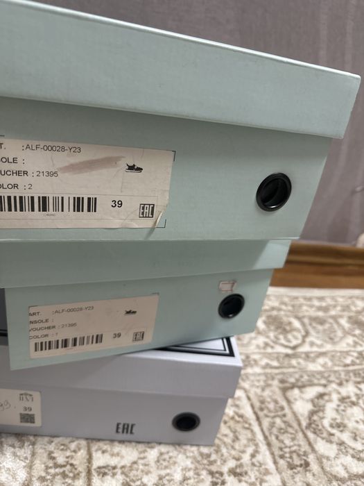 ILVI кросовки женские