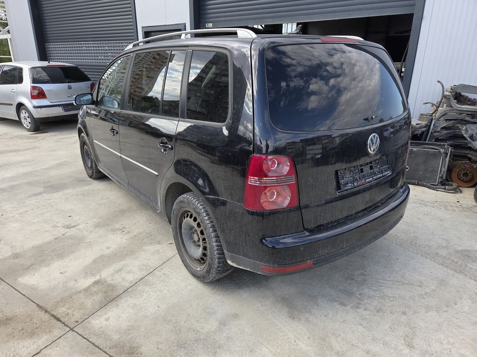 VW Touran 2.0 TDI BMN (НА ЧАСТИ)