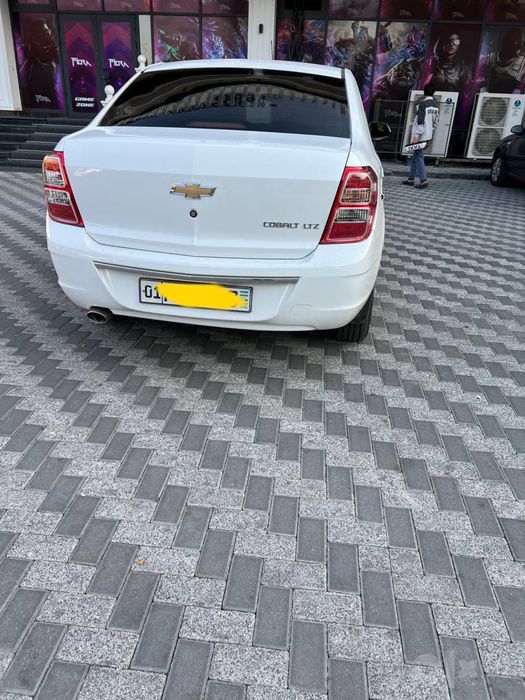 Chevrolet Cobalt сотилади