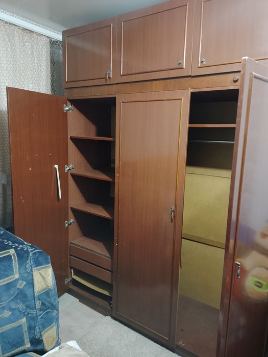 Продам шифонер в хорошем состоянии