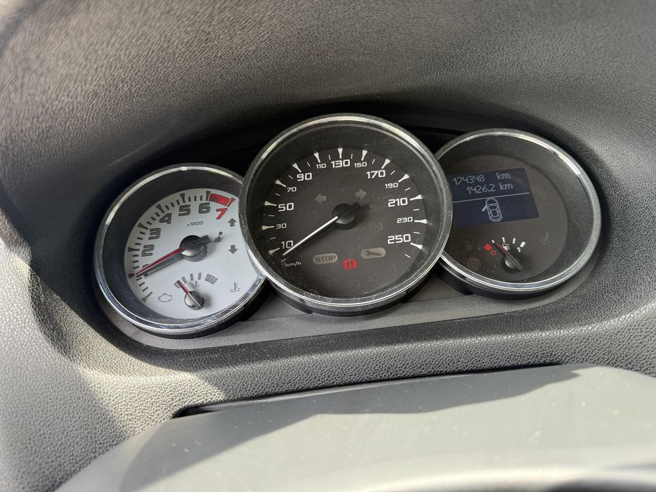 Renault Megane Coupe GT  - RATE AVANS 0 doar cu buletinul