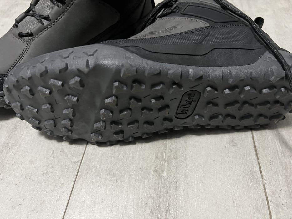 Обувки Lee Cooper - чисто нови