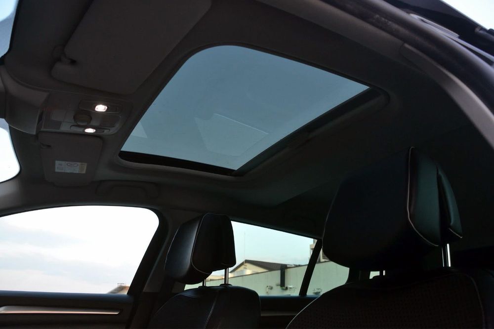 Renault Megane Bose 1.2 tce EDC / trapa / Led