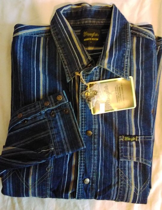 Джинсовые рубашки,джинсы