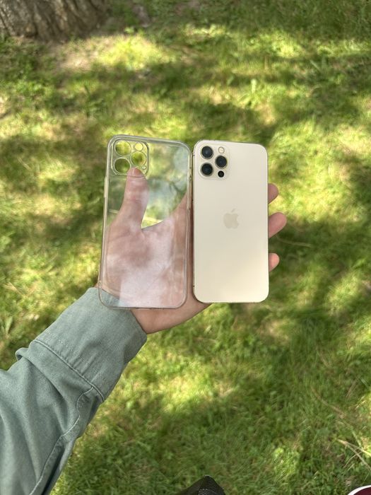 Продам телефон Айфон 12 Pro 128Gb