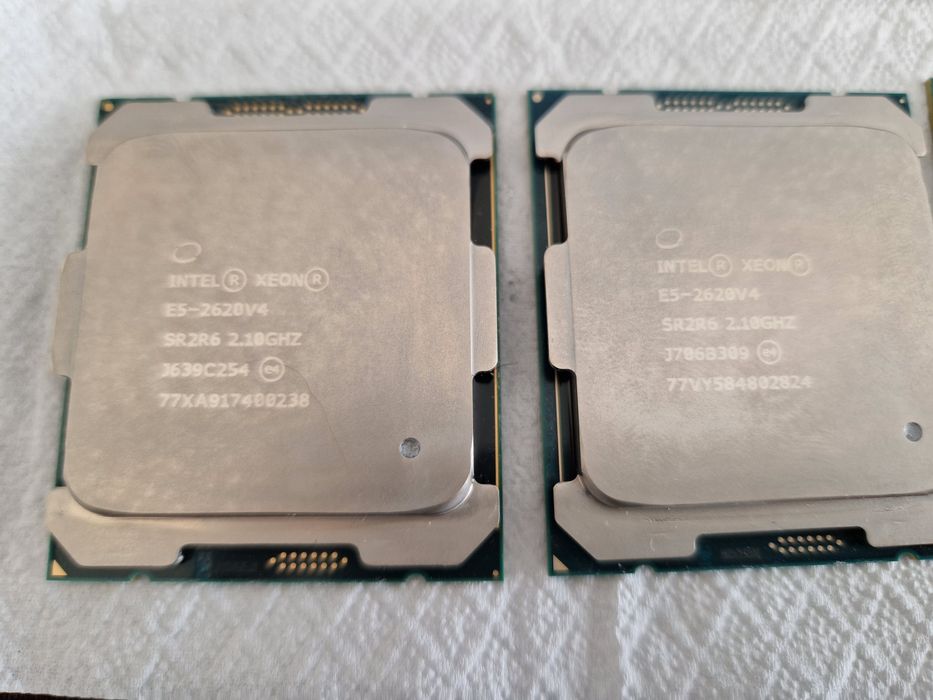 Процесор Xeon e5-2620v4
