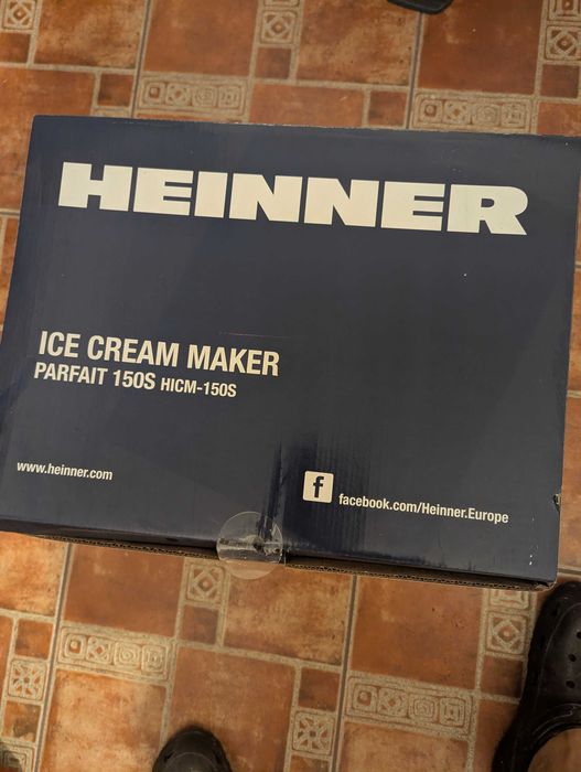 Aparat de facut inghetata Heinner HICM-150S, 150 W, Bol 1.5l