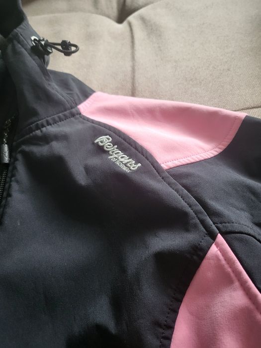 Дамска ветровка Bergans of Norway