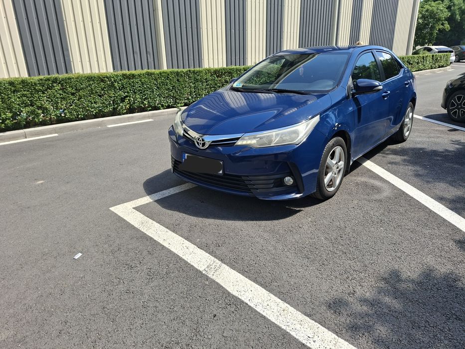 TOYOTA Corolla 2017