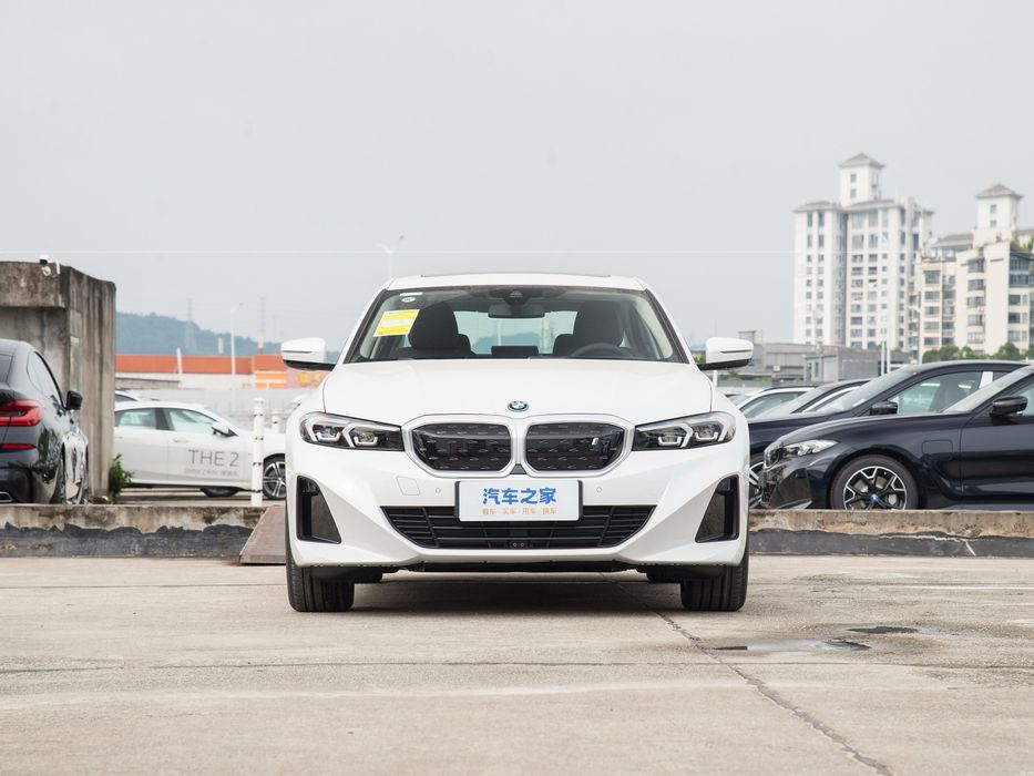 Bmw I3 eDrive 35L 26500