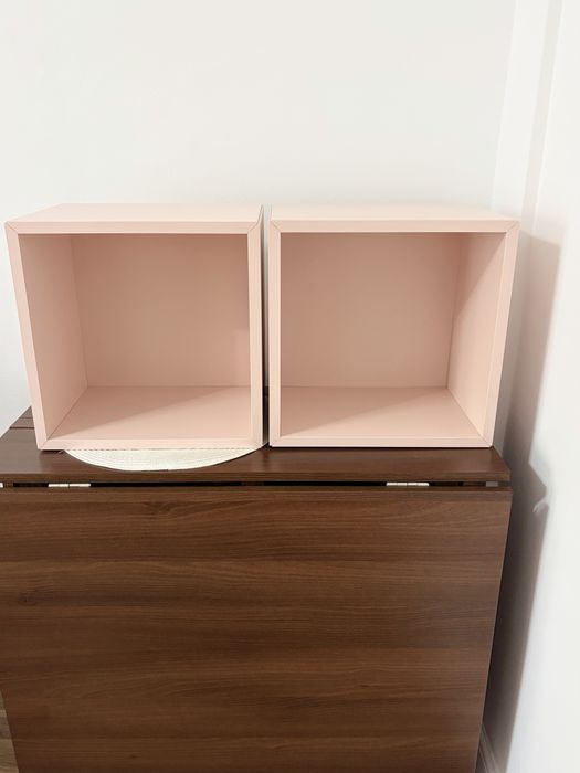 Etajera suspendata  Eket Ikea
