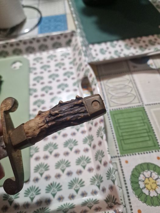 Stilet militar comunist roman de parada