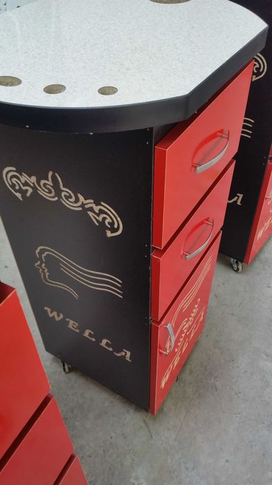 помощник для парикмахера тумбочка на колесах для салон красоты тележка