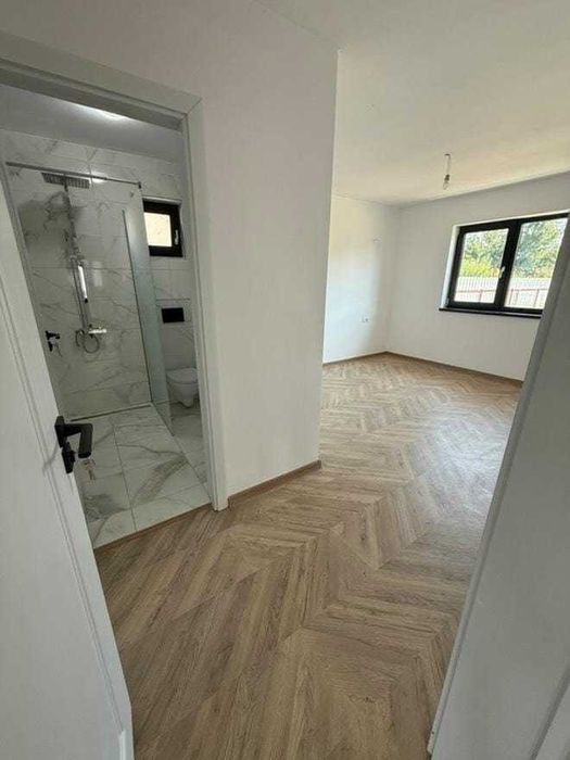 Casa de vânzare sau schimb cu teren intravilan