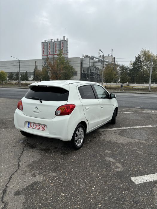 Dezmembrez mitsubishi space star 09.2013