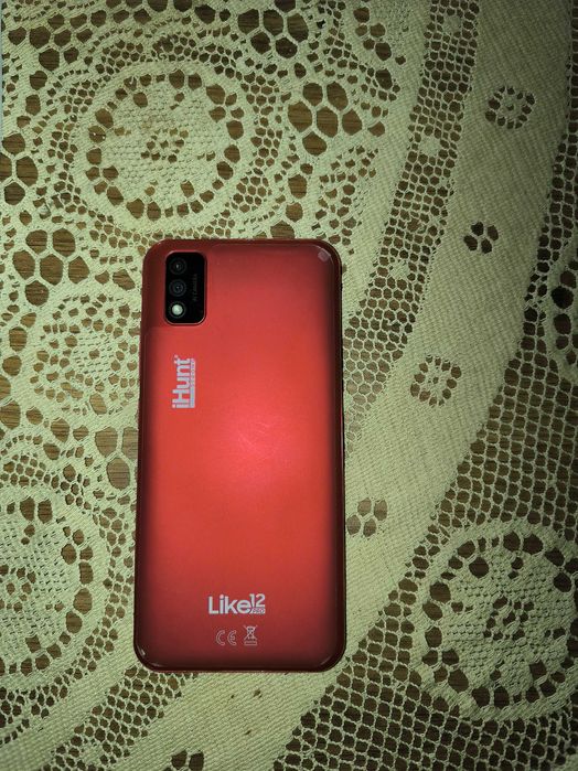 Продавам два запазени и работещи смартфона!